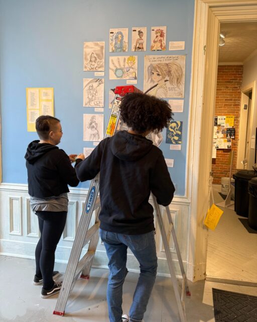 Art From the Inside Out is being installed! Join us Feb 3-14 at @p_s_won to check out this show featuring artwork from current and formerly incarcerated individuals. Reception on Friday the 6th at 6 pm 
And thanks to everyone who helped today!
#incarceratedartists #reentry #reentrymatters #artshow