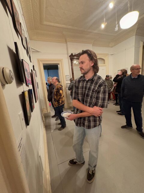 Two days left to check out Art from the Inside Out at @p_s_won (Fri and Sat 11 am - 1pm). 
Thanks again to everyone who came out for the reception last week, and those stopping by to view the art. Our hearts are full of gratitude for our community’s support for those impacted by the legal system. Shows like this provide us hope for the future!