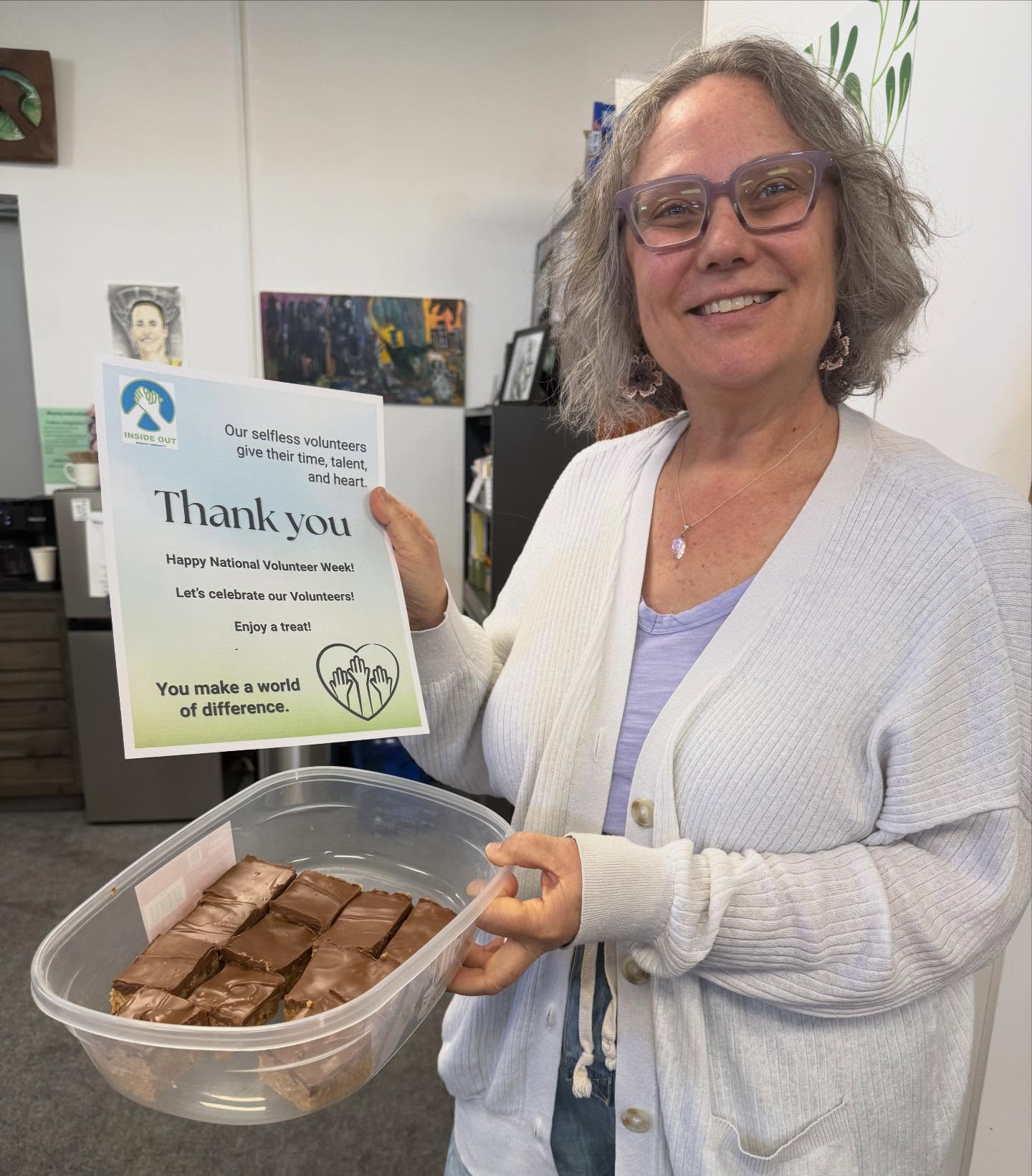 It’s national volunteer appreciation week! Tracy made delicious treats as a thank you. We are beyond grateful for the wonderful work our volunteers contribute year round. 💗